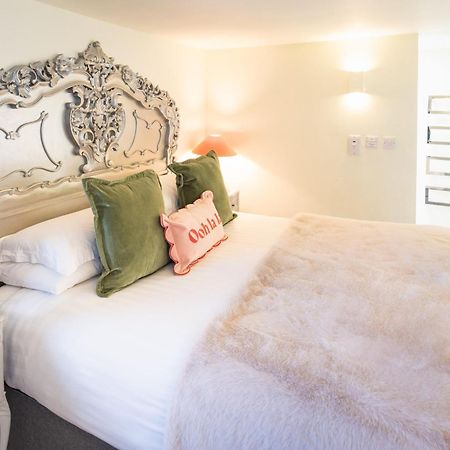 Villa Gorgeous Boutique Flat Sleeps 2 In Lyme Regis Esterno foto