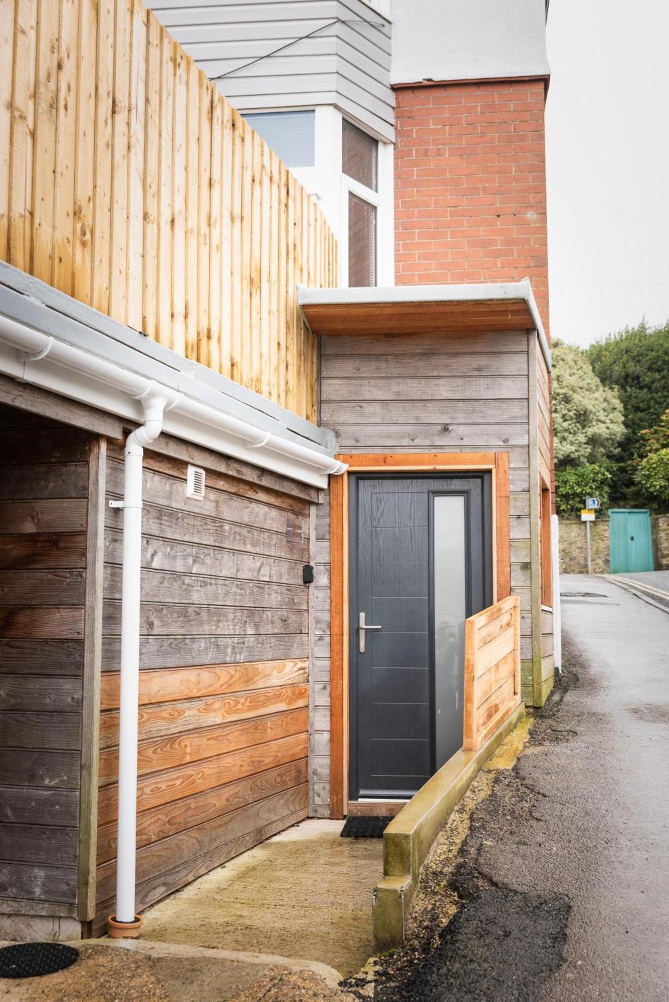 Villa Gorgeous Boutique Flat Sleeps 2 In Lyme Regis Esterno foto